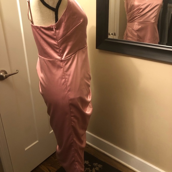 Parthea satin ruched side asymmetrical dress size Large - Picture 3 of 10